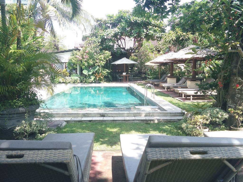 Gazebo Beach Hotel ซานูร์ ภายนอก รูปภาพ