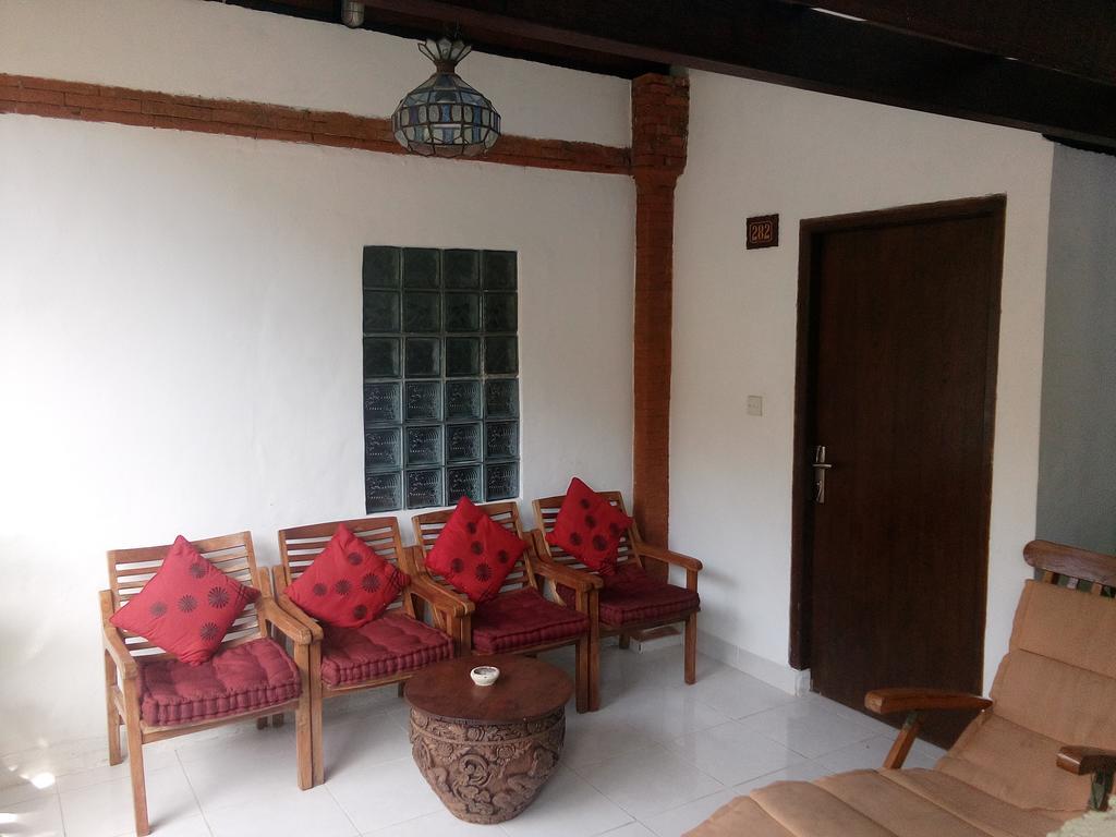 Gazebo Beach Hotel ซานูร์ ภายนอก รูปภาพ