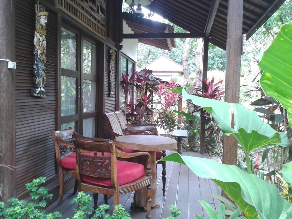 Gazebo Beach Hotel ซานูร์ ภายนอก รูปภาพ