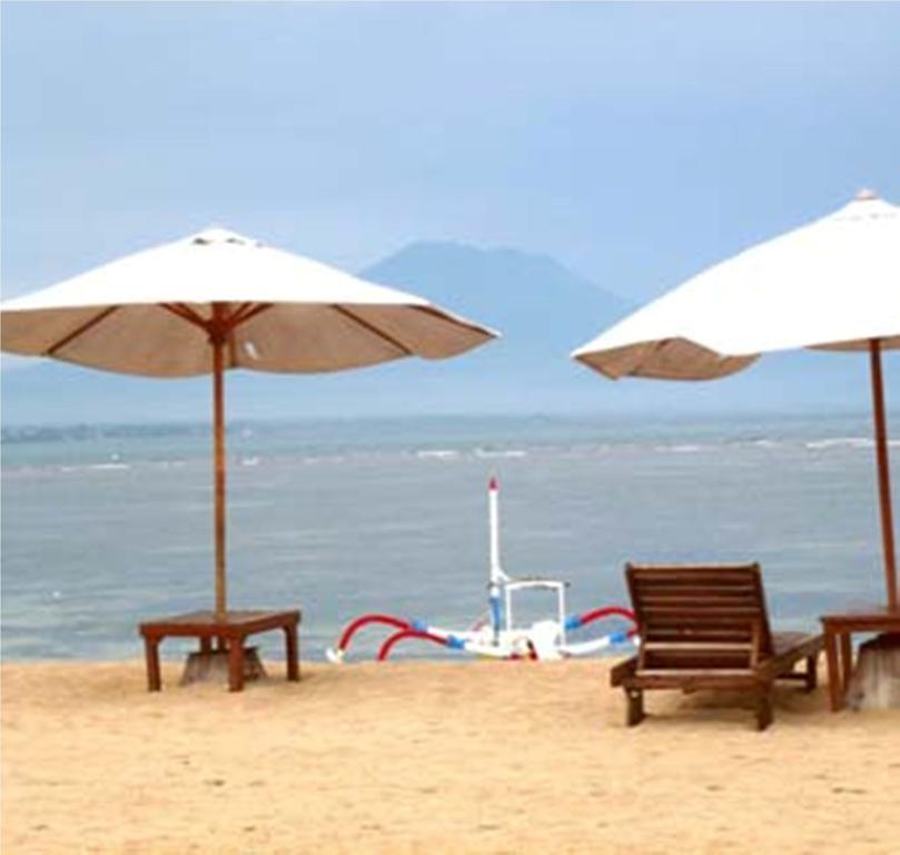 Gazebo Beach Hotel ซานูร์ ภายนอก รูปภาพ