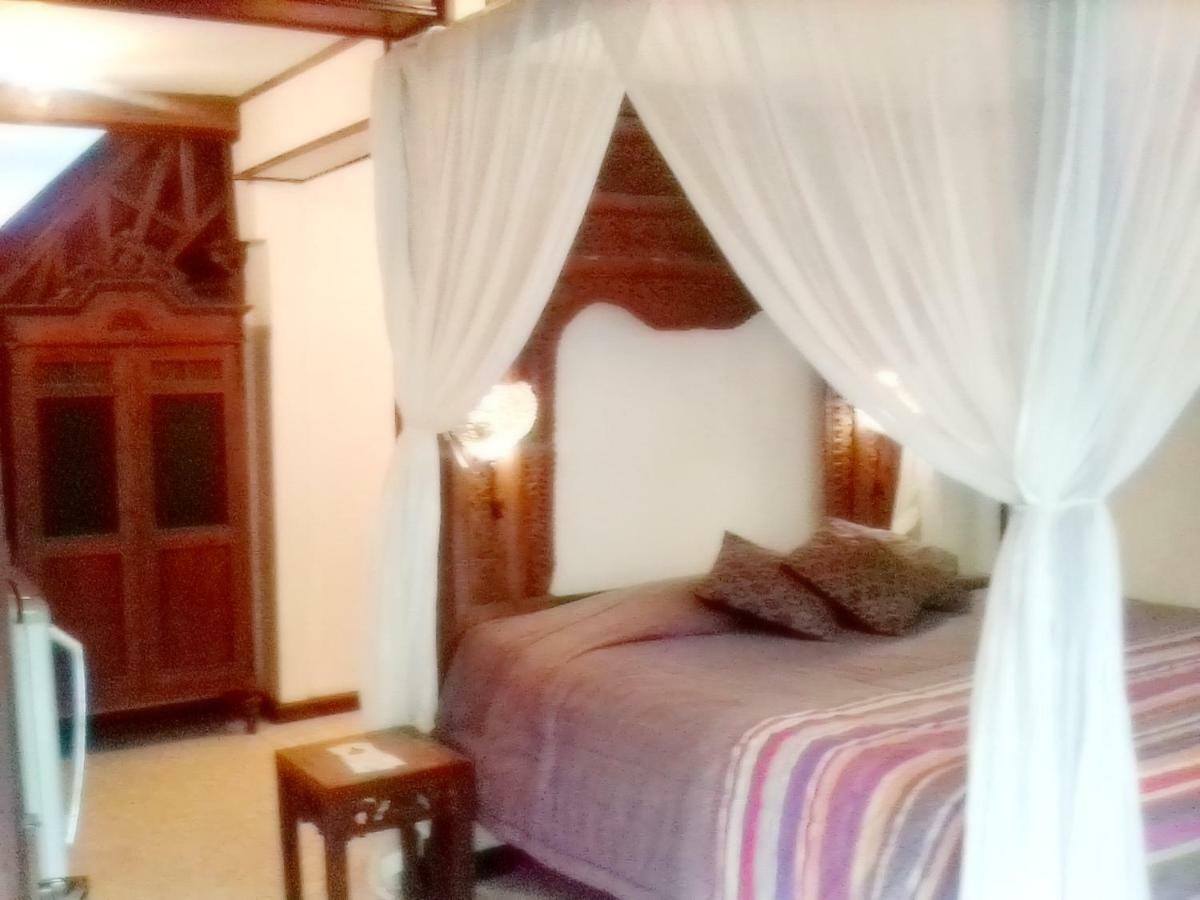Gazebo Beach Hotel ซานูร์ ภายนอก รูปภาพ